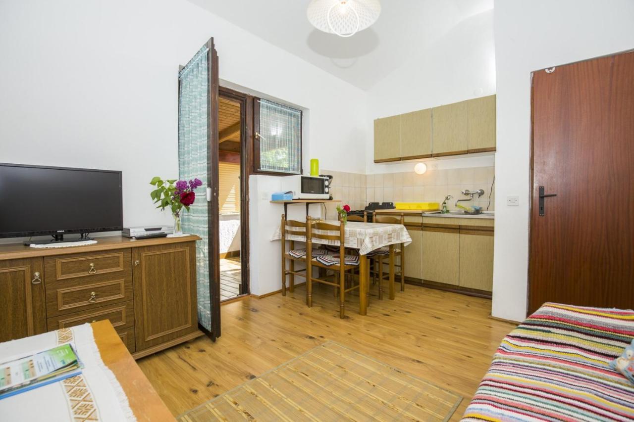Apartment Vili Pinezići Exteriör bild